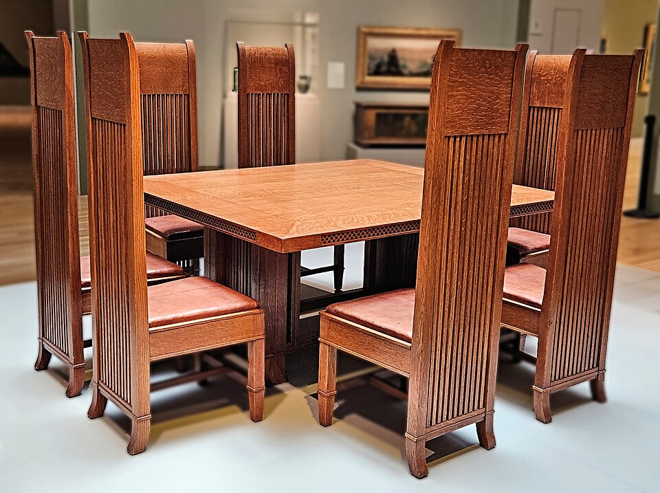 Mesa de Jantar com Cadeiras