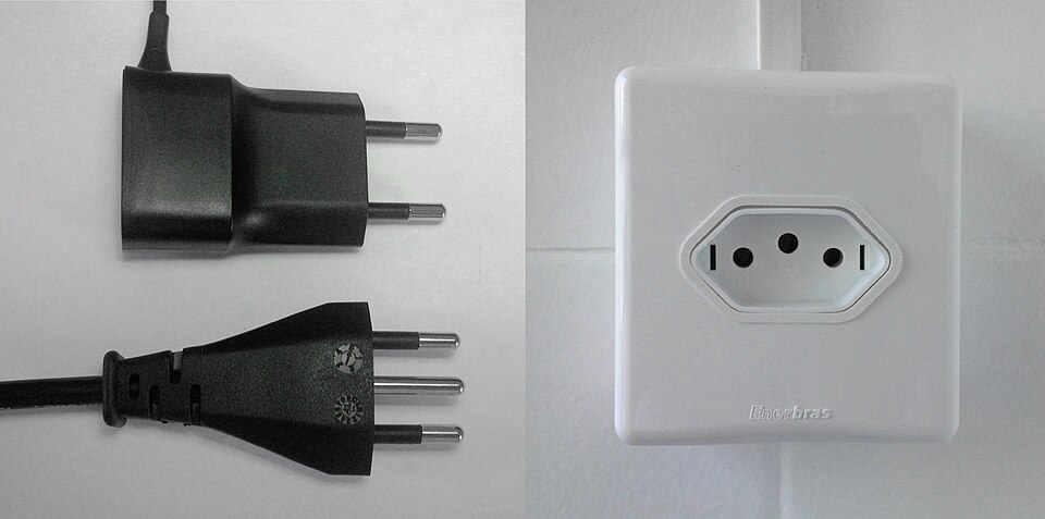 Tomadas e Interruptores